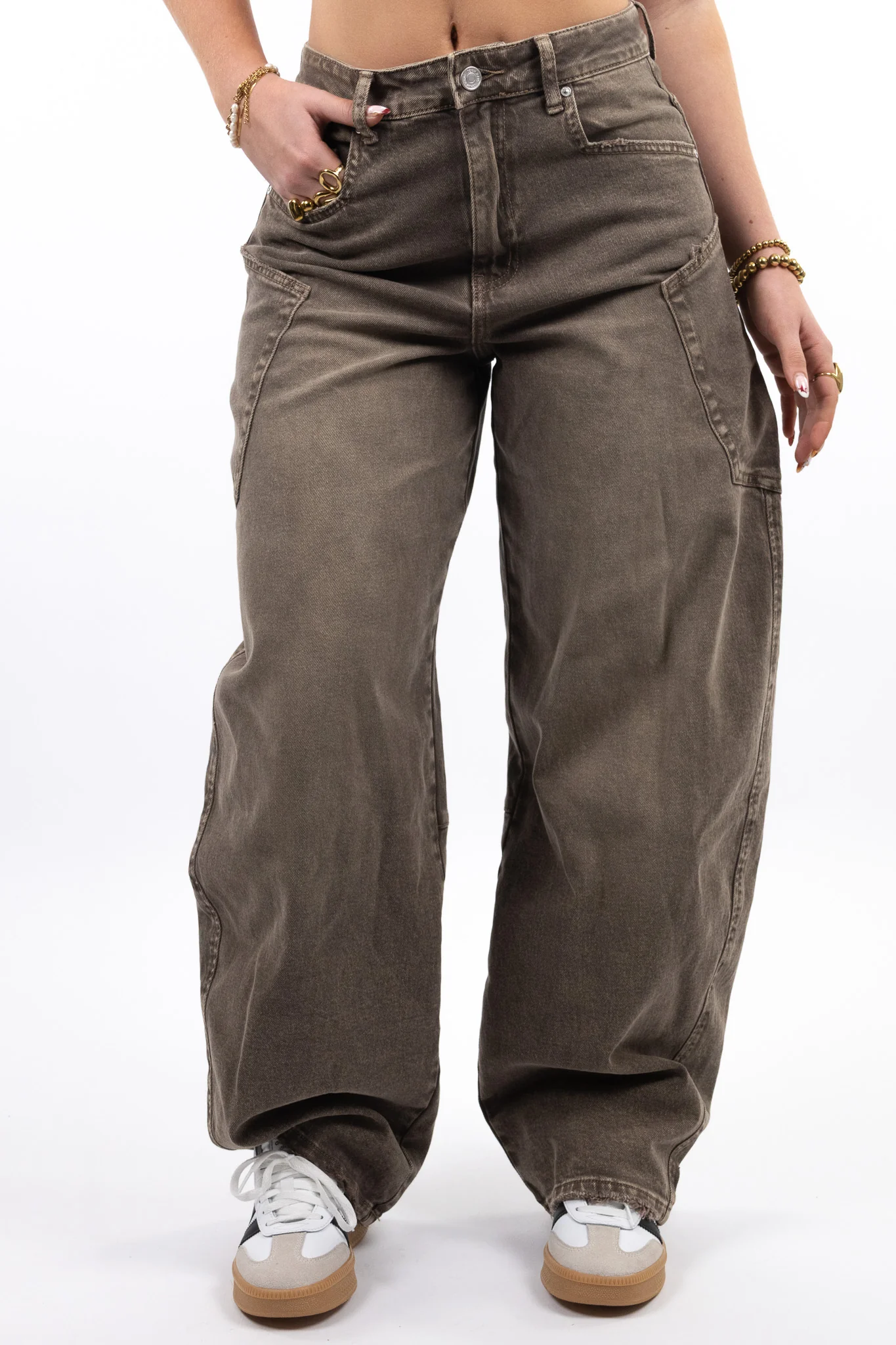 Brooklyn Cargo Balloon Jeans - Image 26