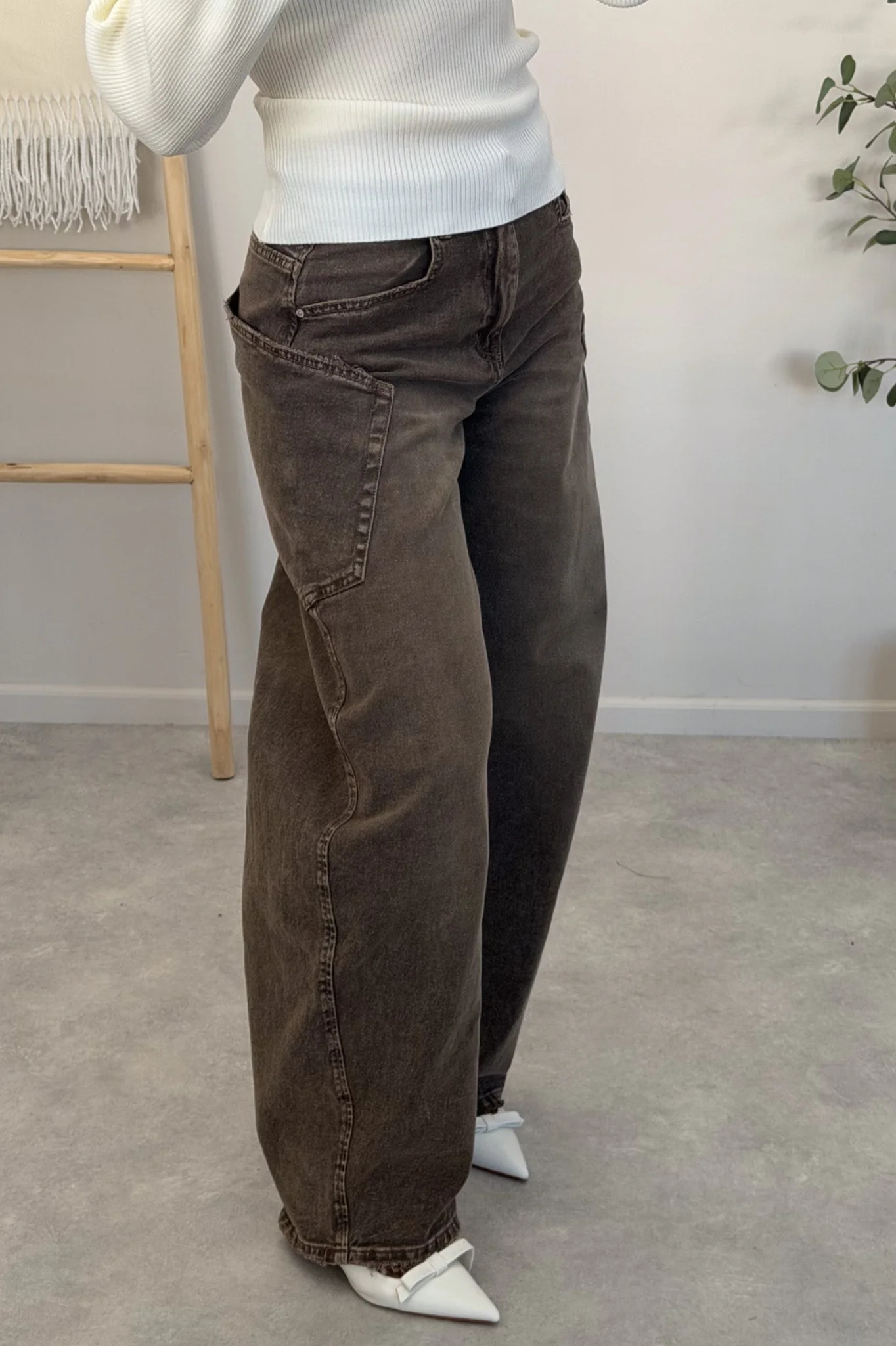 Brooklyn Cargo Balloon Jeans - Image 27