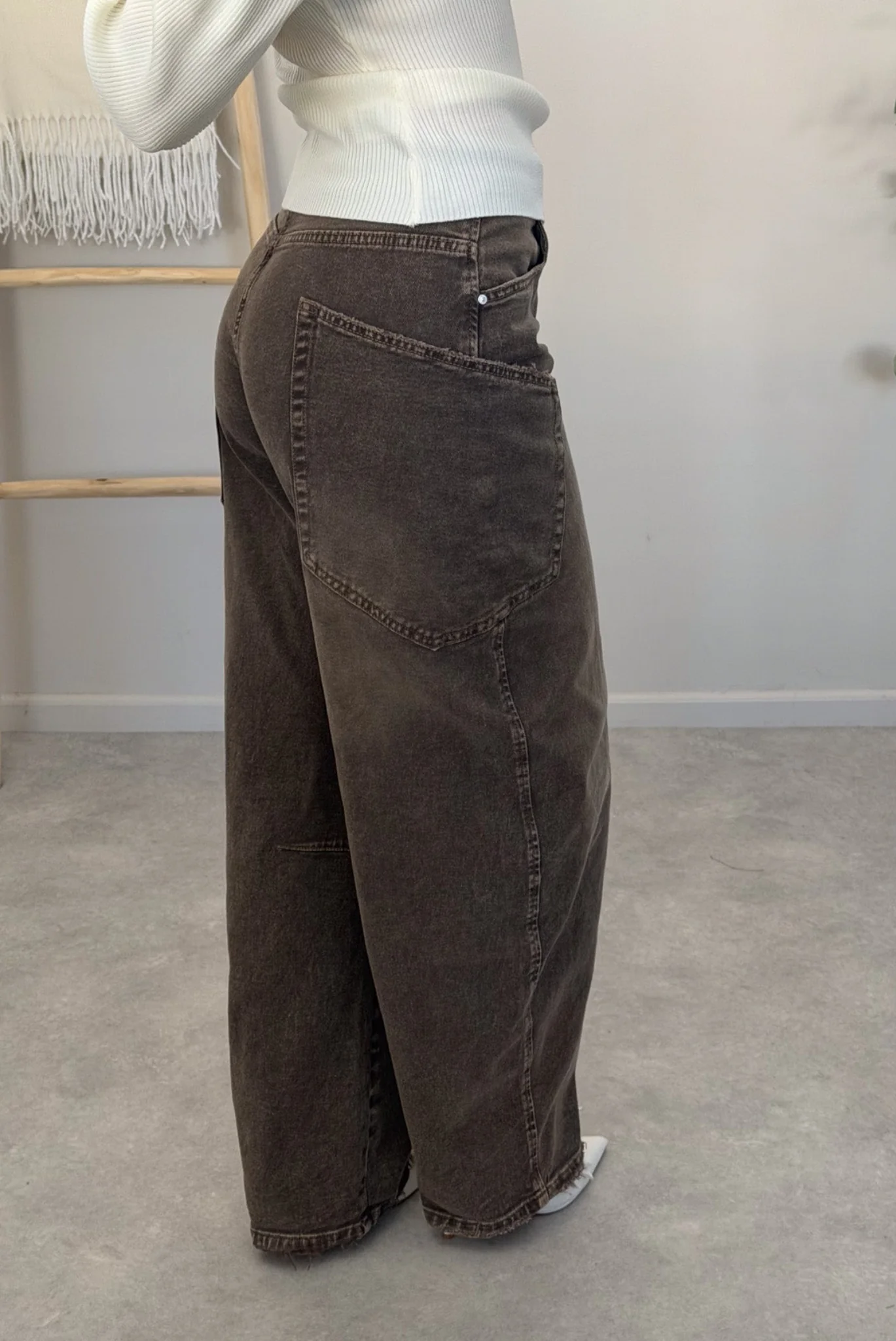 Brooklyn Cargo Balloon Jeans - Image 28