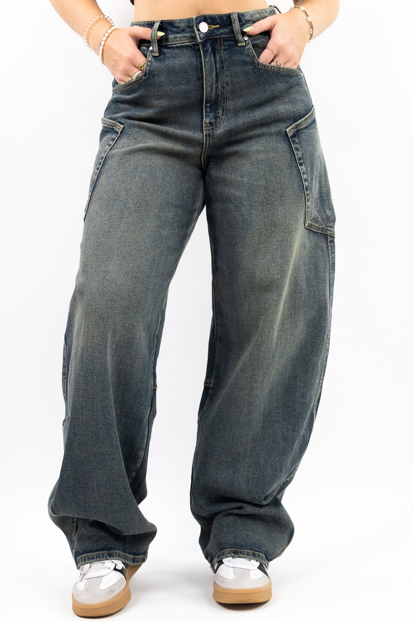 Brooklyn Cargo Balloon Jeans - Image 39