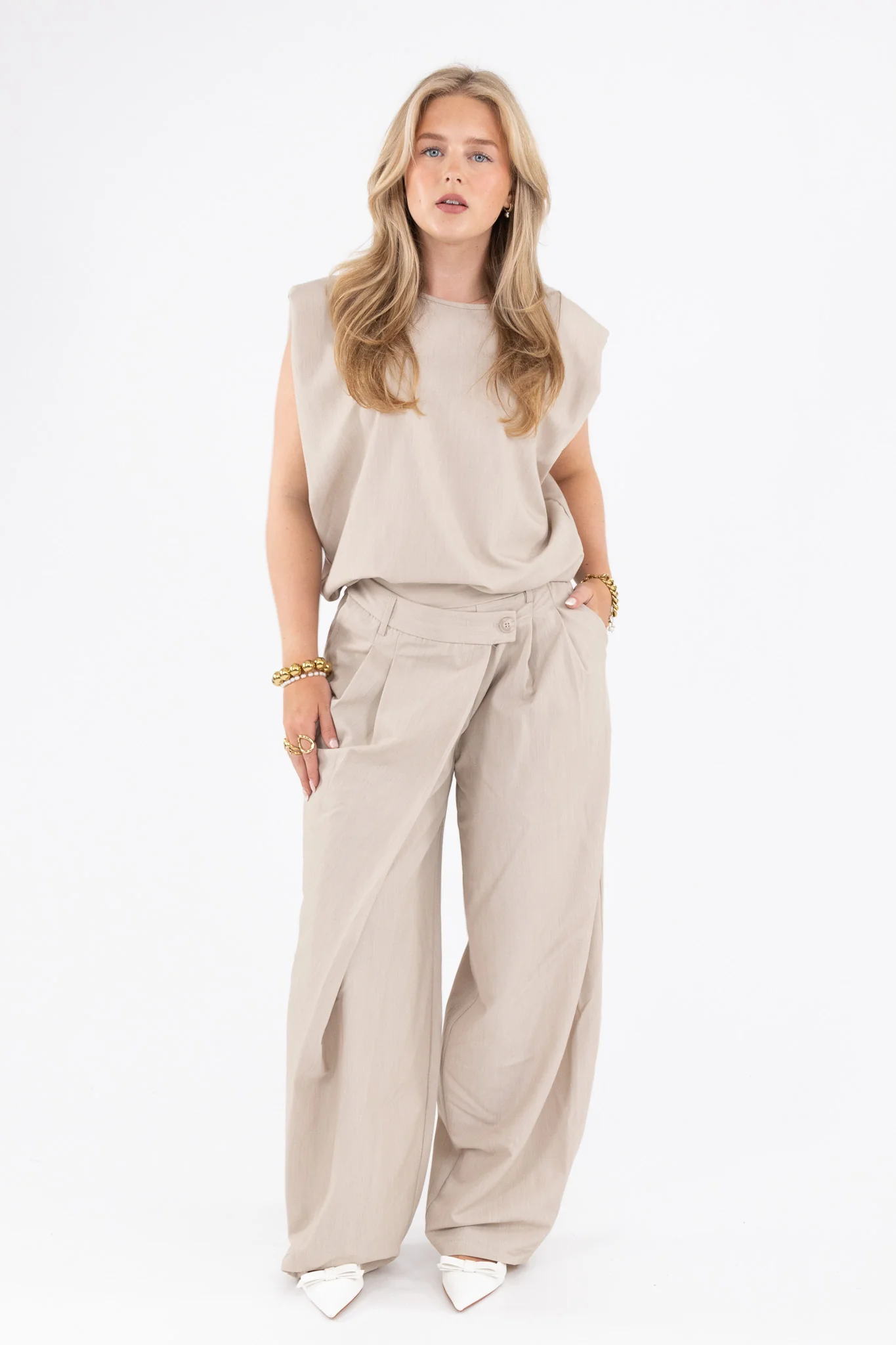 Pleated Wide Leg Trousers